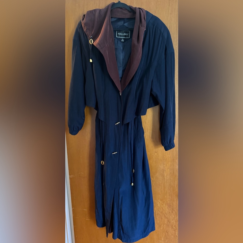 Gallery VINTAGE Navy and Burgundy hooded Trench Coat